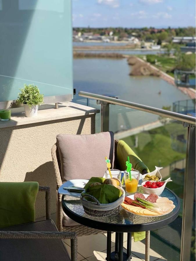 ולנצה Lake And Spa Apartman מראה חיצוני תמונה